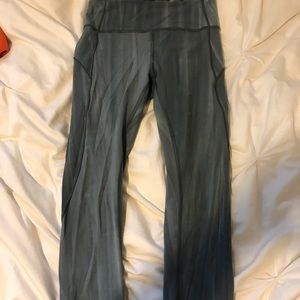Lululemon in movement tights